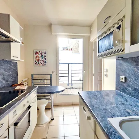 Appartement Charming Paris Apartment In Picturesque Passage Doisy Parijs