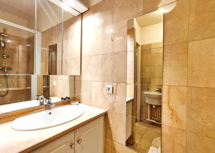 Charming In Picturesque Passage Doisy